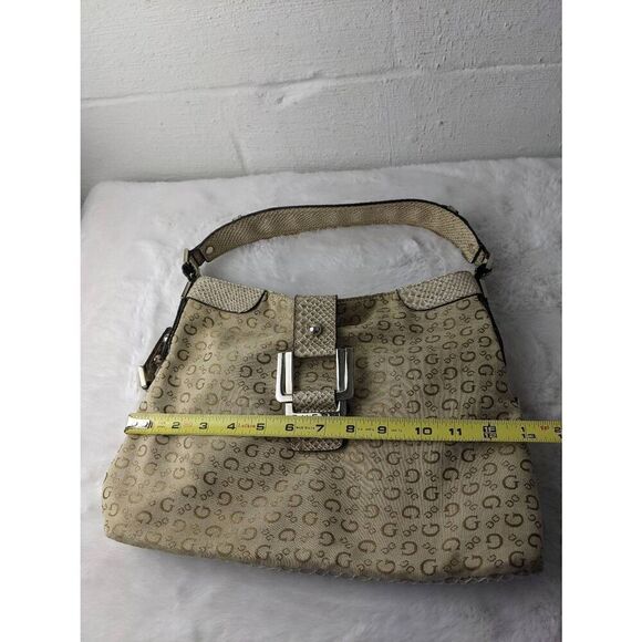 Guess vintage Y2K Beige Monogram Shoulder Purse Fabric Bag W Snake‎ Skin Inserts - Picture 11 of 14